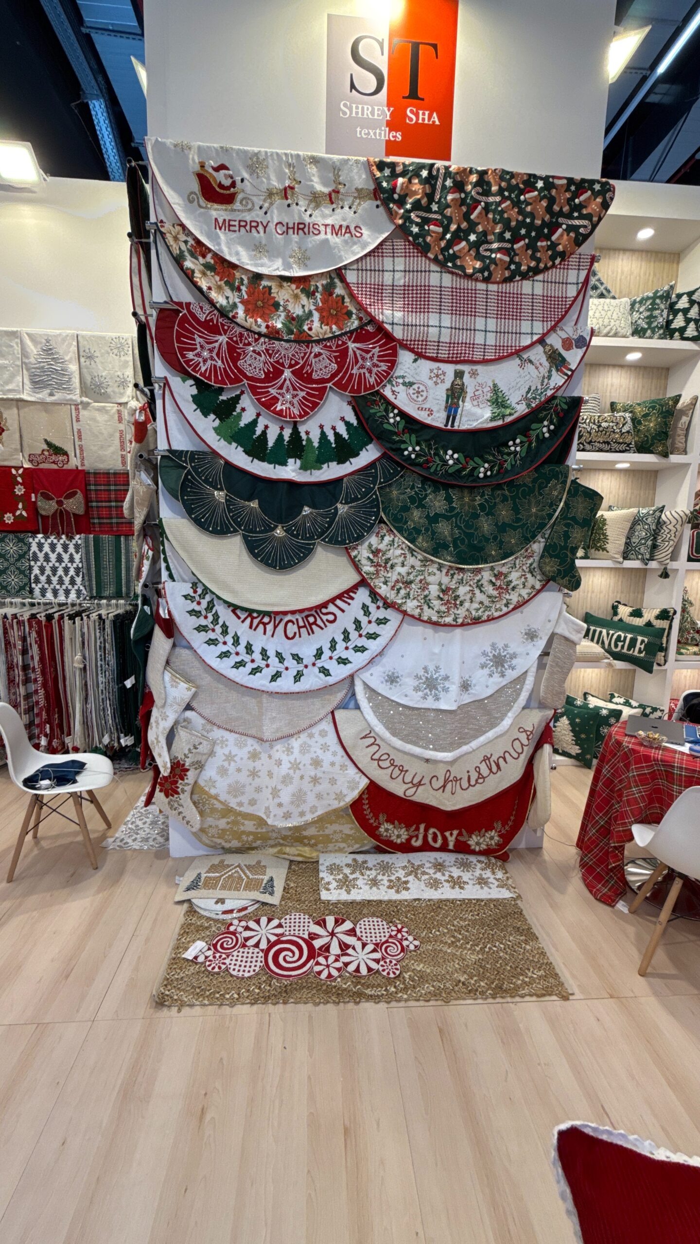 Fairs & Showrooms 04