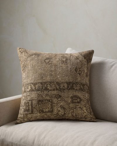 Ecomm-Senna_Throw_Pillow_Multicolor_22x22_SENN040200ML001A1A_125_a